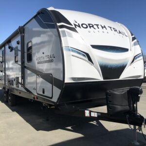 22 NORTH TRAIL 26DBS TRAVEL TRAILER with DOUBLE BUNKBEDS