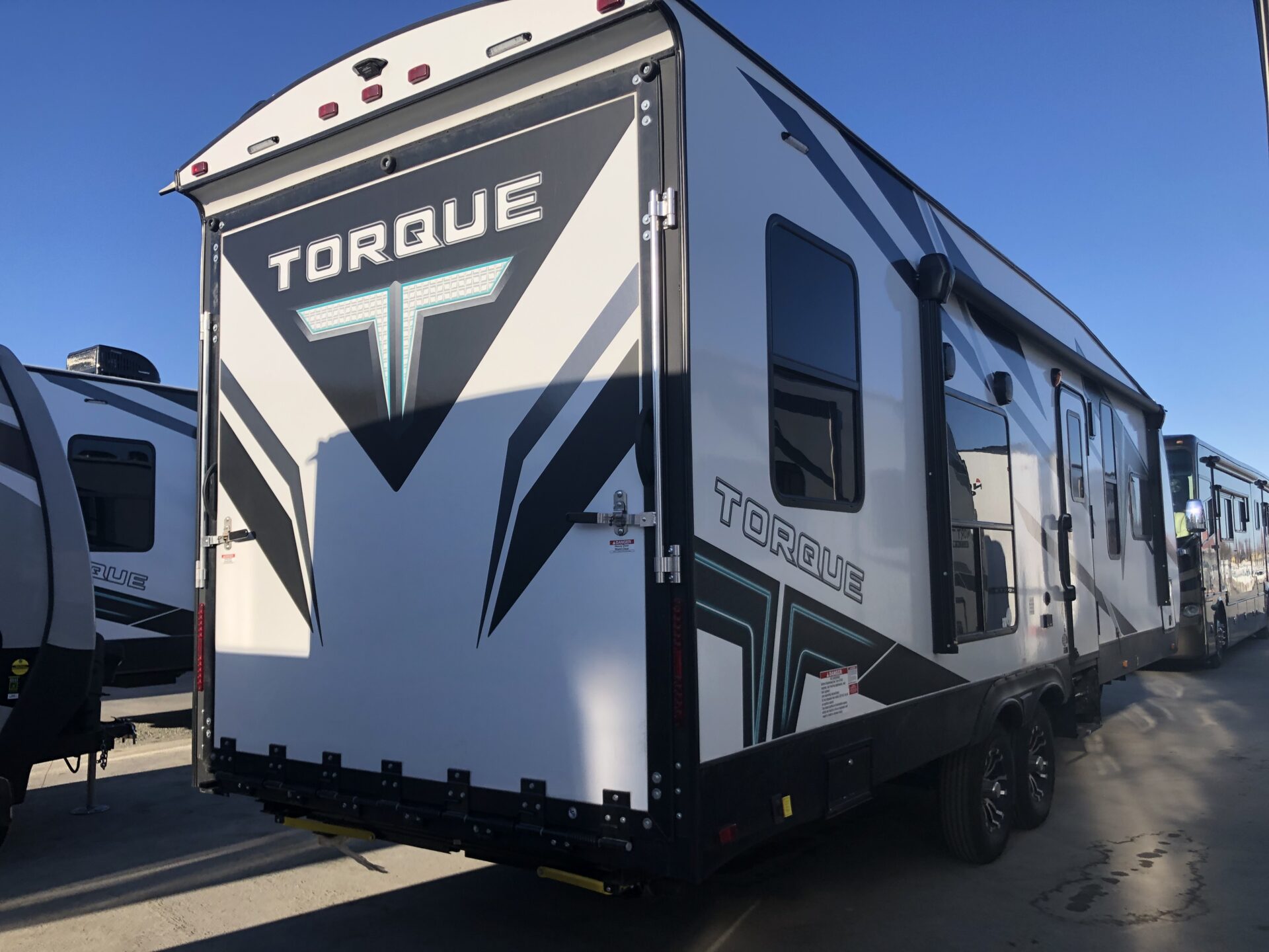 22 TORQUE 281 TRAVEL TRAILER TOY HAULER available
