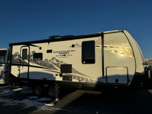 ON SALE! 24 OUTDOORS RV BACK COUNTRY 21RWS MOUNTAIN SERIES TRAVEL TRAILER W/ ONBOARD GENERATOR  $64,995 PLUS DOC & DMV FEES