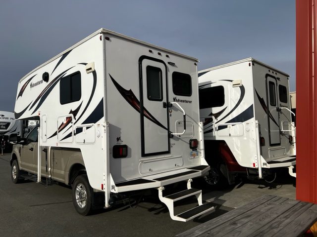 Adventure truck camper with long or short bed