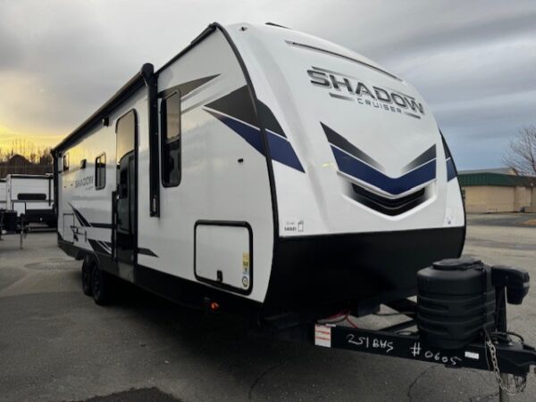 25 SHADOW CRUISER 251BHS TRAVEL TRAILER