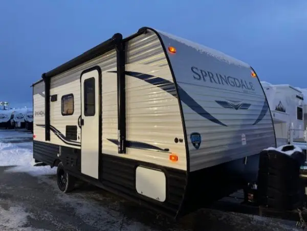 ON SALE! 21 SPRINGDALE 1800BH (BUNKBEDS) TRAVEL TRAILER   $14,995           PLUS DOC & DMV FEES