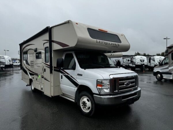 2020 LEPRECHAUN 220QB CLASS C MOTORHOME      $59,995 PLUS DOC & DMV FEES