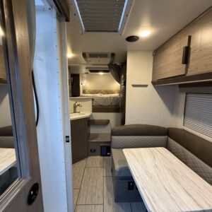2026 Lance 850    $59,995+dmv   4th of July Sale