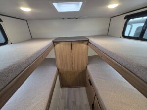 2026 Passport 284QBC Dual Axle, Quad Bunkhouse