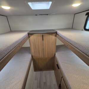 2026 Passport 284QBC Dual Axle, Quad Bunkhouse