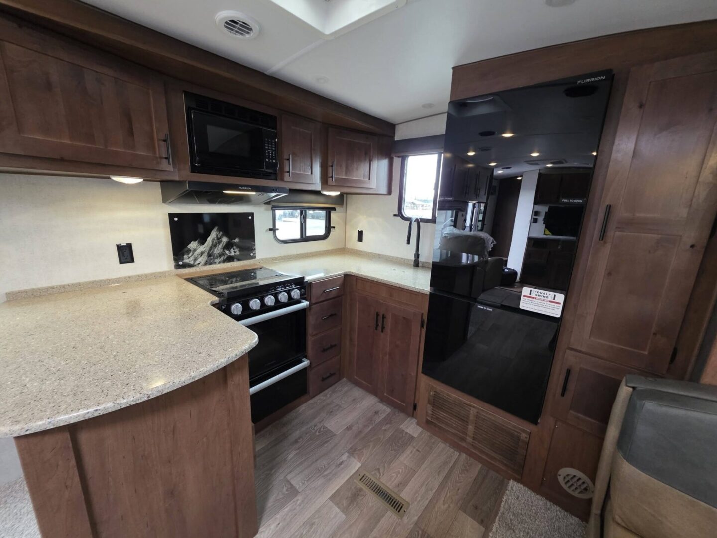 2026 Outdoors RV BlackStone 280RKS Mountain Series - Image 2