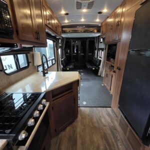 2025 Outdoors RV Trail Series 29TRX    $82,294+dmv (pre-owned)