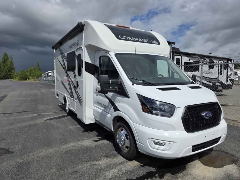 2024 Thor Compass 23TW AWD $125,294 +dmv - Image 14