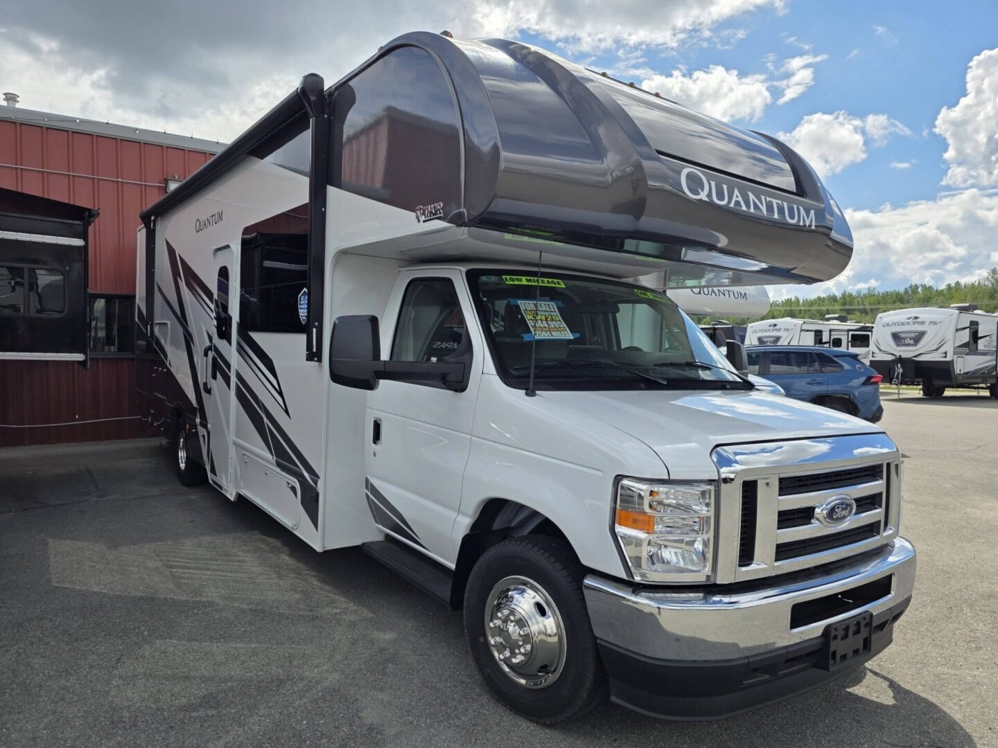 2025 Thor Quantum KW29 V8 $145,294 +dmv - Image 12