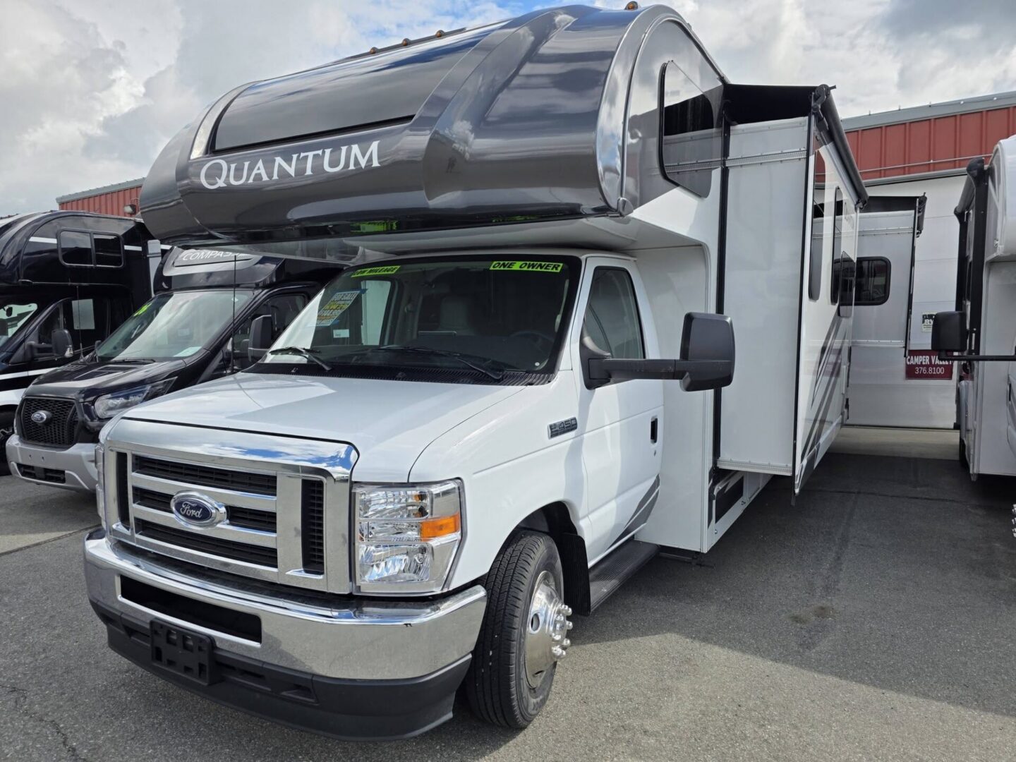 2025 Thor Quantum KW29 V8 $145,294 +dmv - Image 16