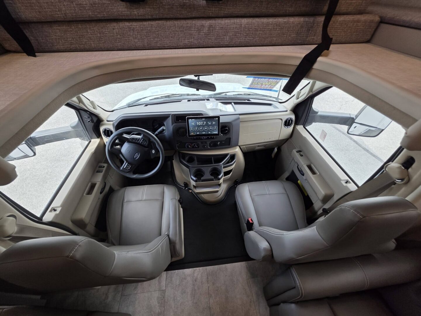 2025 Thor Quantum KW29 V8 $145,294 +dmv - Image 2