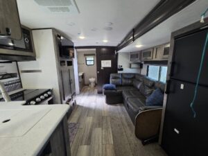2020 North Trail 22CRB      $30,294+dmv