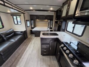2020 Spirit 1943RB    $26,294+dmv