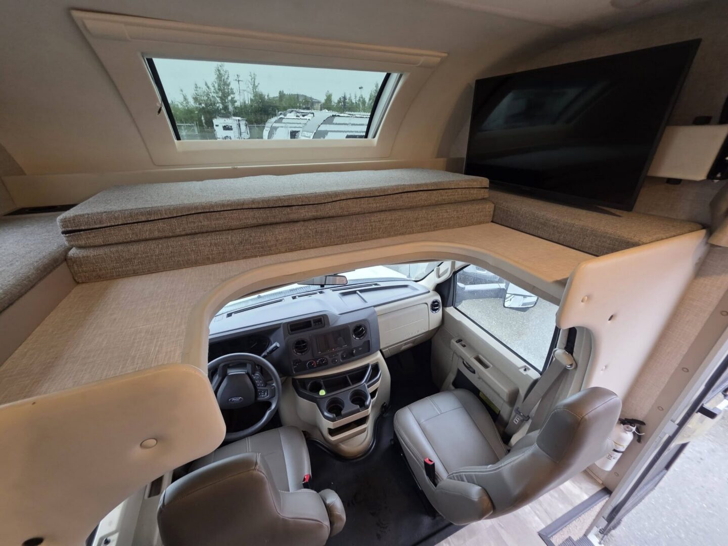 2023 Quantum LC25 $95,995 +DMV - Image 13