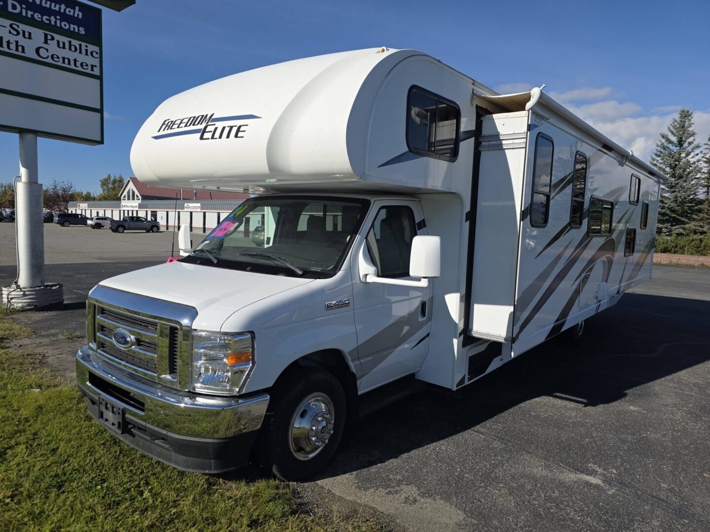 2024 Freedom Elite 31FE Bunkhouse $90,294+dmv - Image 17