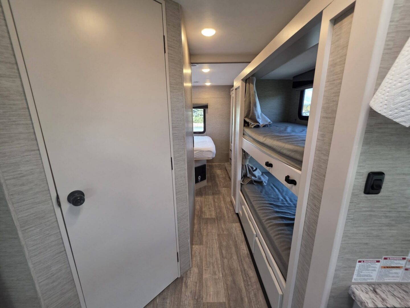 2024 Freedom Elite 31FE Bunkhouse $90,294+dmv - Image 4