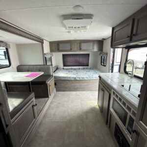 2021 APEX 194BHS $16,995 +DMV FEES