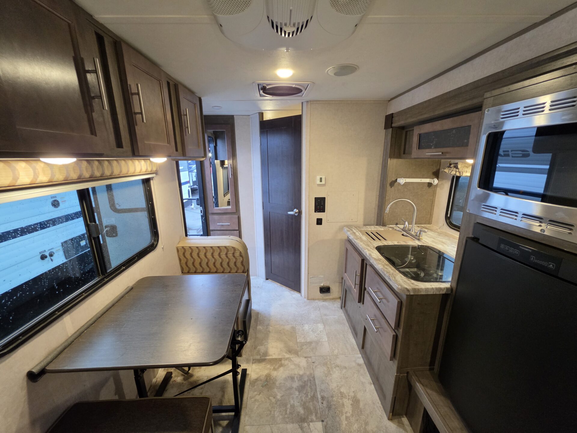 2019 R Pod 180 Hood River Edition $14,995 +dmv - Image 10